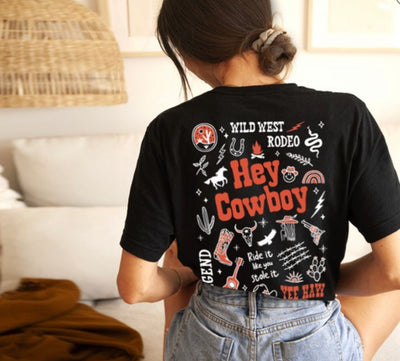 HEY COWBOY GRAPHIC TEE